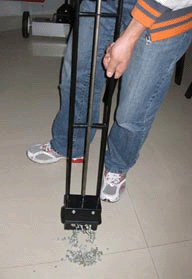 MagneticFloorSweeper